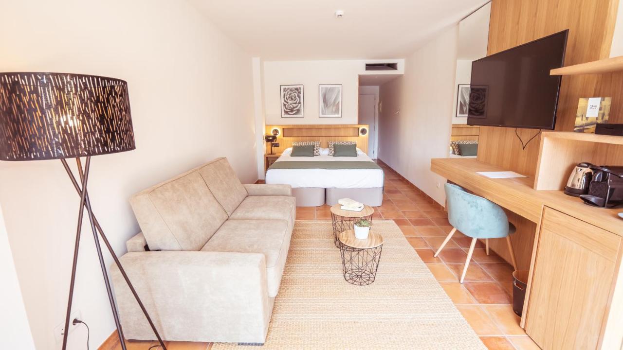 Large Single Room Access to Spa